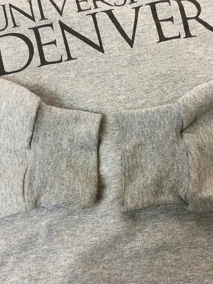 【中古品】【メンズ】 Champion チャンピオン UNIVERSITY OF DENVER PRINT REVERSEWEAVE SWEAT スウェット トップス 146-250623-ks-30-min サイズ：2XL カラー：グレー 万代Net店