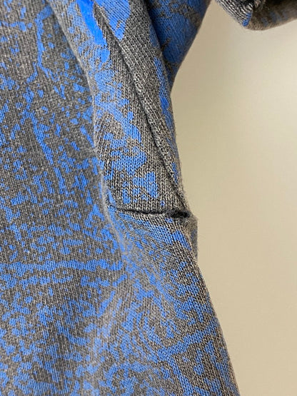 【現状渡し品】【メンズ】 Disney ディズニー 90S GARGOYLES GOLIATH ALL OVER PRINT TEE Tシャツ トップス 146-250619-ks-30-min サイズ：XL カラー：ブルー/グレー 万代Net店