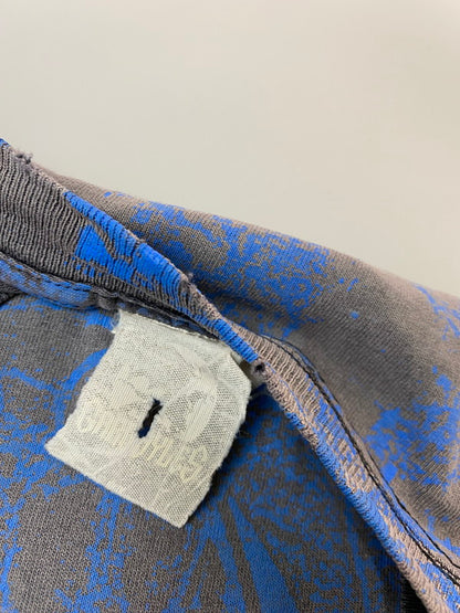 【現状渡し品】【メンズ】 Disney ディズニー 90S GARGOYLES GOLIATH ALL OVER PRINT TEE Tシャツ トップス 146-250619-ks-30-min サイズ：XL カラー：ブルー/グレー 万代Net店