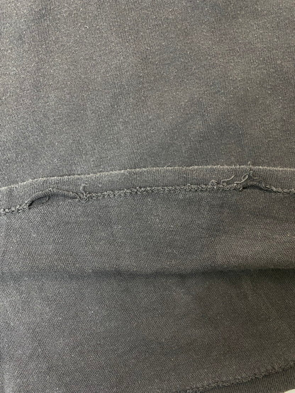 【現状渡し品】【メンズ】 MUSTACHE RIDES PRINT TEE ムスタッシュ プリント Tシャツ メンズ トップス 146-250620-em-31-min サイズ：XL カラー：ダークグレー 万代Net店