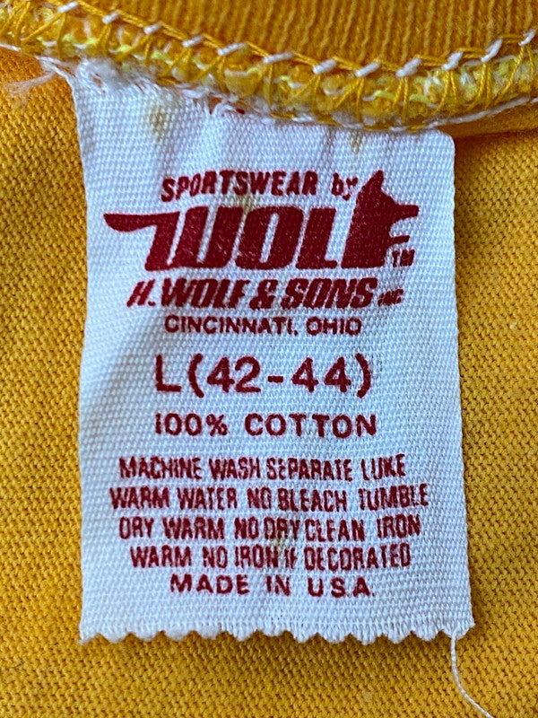 【中古品】【メンズ】 WOLF ウルフ 80S FLOCKY PRINT TEE Tシャツ トップス 146-250623-ks-21-min サイズ：L カラー：マスタード 万代Net店