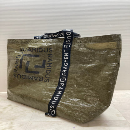 【現状渡し品】【メンズ】 CARHARTT WIP×RAMIDUS カーハート ダブリューアイピー × ラミダス TOTE BAG トートバッグ カバン 鞄 エコバッグ 188-250705-cn-9-min カラー：ダークオリーブグリーン 万代Net店