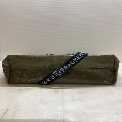 【現状渡し品】【メンズ】 CARHARTT WIP×RAMIDUS カーハート ダブリューアイピー × ラミダス TOTE BAG トートバッグ カバン 鞄 エコバッグ 188-250705-cn-9-min カラー：ダークオリーブグリーン 万代Net店