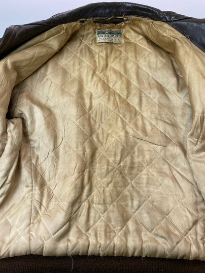 【現状渡し品】【メンズ】 CALIFORNIAN PONY HIDE カリフォルニアン ホース ハイド 50S LEATHER JACKET レザー ジャケット 50年代 メンズ アウター ヴィンテージ 146-250627-em-12-min カラー：ブラウン 万代Net店