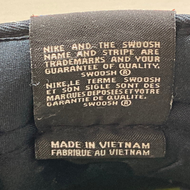 【中古品】【メンズ】 NIKE ナイキ 748280-001 AIR FORCE 1 CMFT LUX エアフォースワン スニーカー シューズ 靴 160-250705-cn-13-min サイズ：28.0cm カラー：BLACK/BLACK METALLIC GOLD 万代Net店