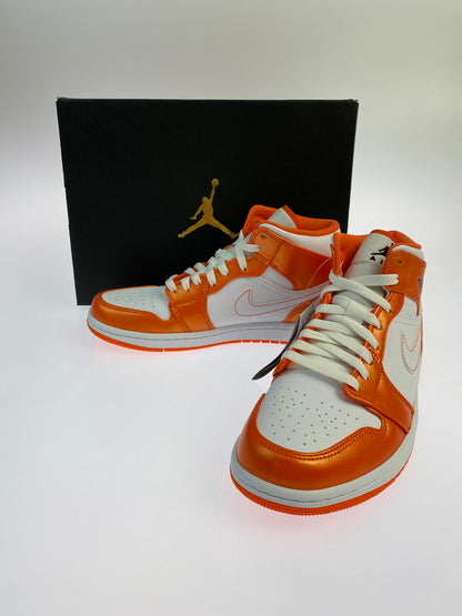 【中古美品】【メンズ】 NIKE ナイキ AIR JORDAN MID DM3531-800 ナイキ エアジョーダン1 ミッド スニーカー メンズ 靴 160-250629-em-07-min サイズ：25.5cm カラー：ORANGE WHITE 万代Net店