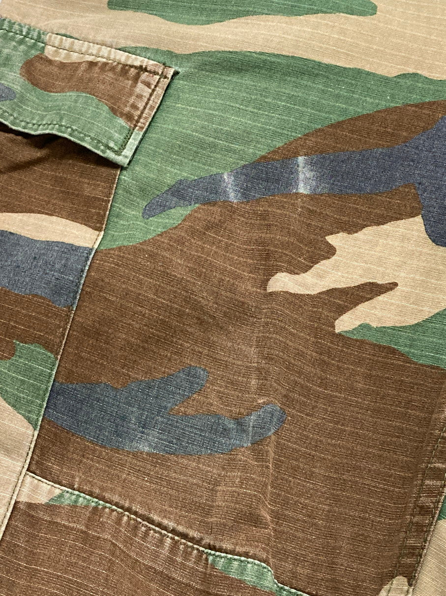 【現状渡し品】【メンズ】 U.S.ARMY ユーエスアーミー DLA100-85-C-0337 80'S WOODLAND CAMO M-65 FIELD PANTS フィールドパンツ ボトムス 157-250628-AS-19-min サイズ：W27×L31 カラー：カモフラージュ 万代Net店