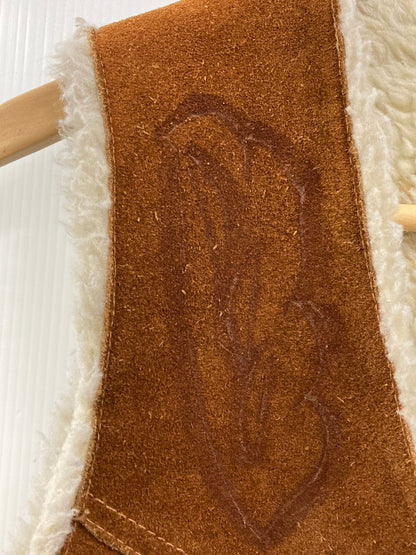 【現状渡し品】【メンズ】 LORD CALVERT ロード キャルバート CARVING LEATHER VEST カービングレザージャケット 146-250706-ks-14-min サイズ：不明 カラー：ブラウン 万代Net店