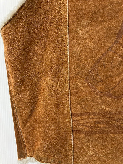 【現状渡し品】【メンズ】 LORD CALVERT ロード キャルバート CARVING LEATHER VEST カービングレザージャケット 146-250706-ks-14-min サイズ：不明 カラー：ブラウン 万代Net店