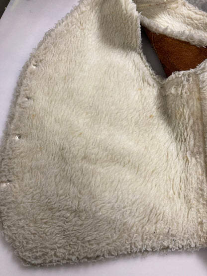 【現状渡し品】【メンズ】 LORD CALVERT ロード キャルバート CARVING LEATHER VEST カービングレザージャケット 146-250706-ks-14-min サイズ：不明 カラー：ブラウン 万代Net店