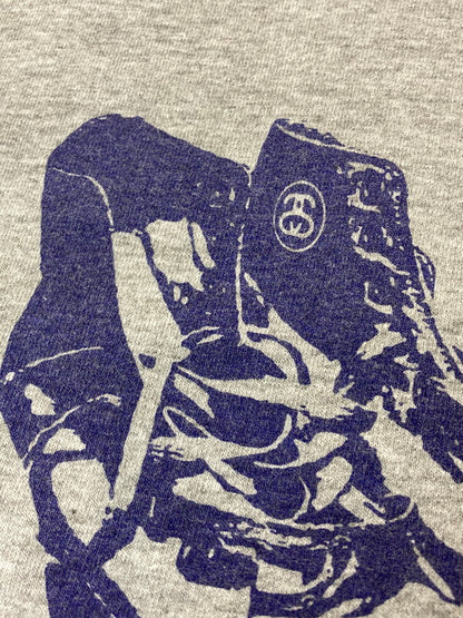 【中古品】【メンズ】 STUSSY ステューシー SNEAKERS PRINT T-SHIRT Tシャツ トップス 142-250710-ks-50-min サイズ：L カラー：ライトグレー 万代Net店