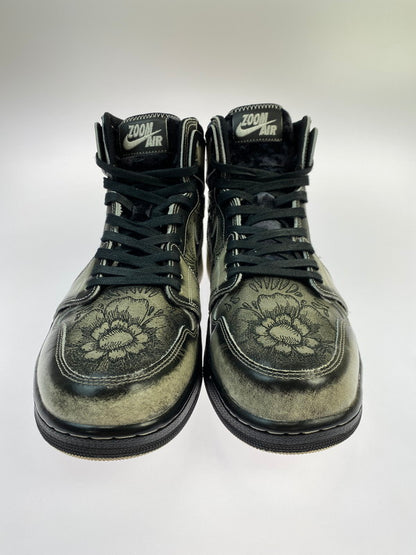 【中古品】【メンズ】 NIKE ナイキ FQ8155-010 AIR JORDAN 1 HIGH ZOOM CMFT 2 DIA DE MUERTOS スニーカー シューズ 靴 本体のみ 160-250717-cn-1-min サイズ：32.0cm カラー：グレー/ブラック系 万代Net店