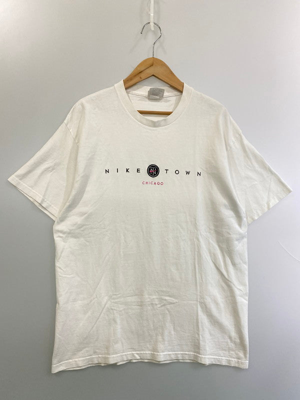 【中古品】【メンズ】 NIKE ナイキ 90S TOWN CHICAGO SS T-SHIRT Tシャツ トップス 148-250710-ks-17-min サイズ：L カラー：ホワイト 万代Net店