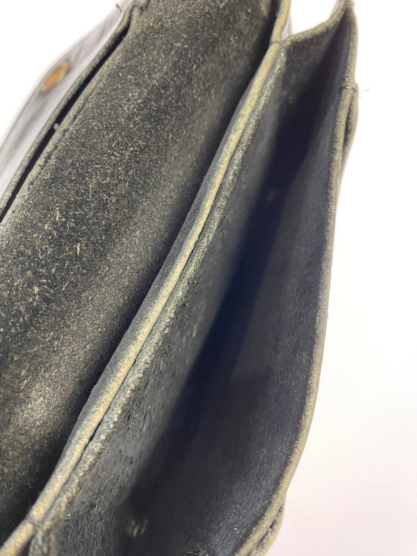 【中古品】【メンズ/レディース】 KELLY'S LEATHER ケリーズ レザー コンチョ付き二つ折財布 メンズ ウォレット 201-250723-em-05-min カラー：ブラック 万代Net店