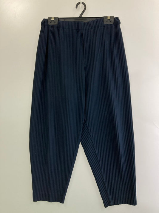 【中古品】【メンズ】 イッセイミヤケ HP81JF102 18SS BASICS PLEATS PANTS パンツ ボトムス 151-250721-ks-01-min サイズ：2 カラー：ネイビー 万代Net店