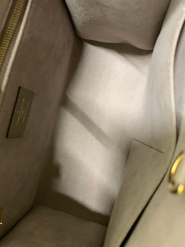 【中古美品】【レディース】 LOUIS VUITTON ルイ・ヴィトン オンザゴーPM バイカラー モノグラム アンプラント M45779 トートバッグ カバン 179-250722-yn-01-min カラー：トゥルトレール クレーム 万代Net店