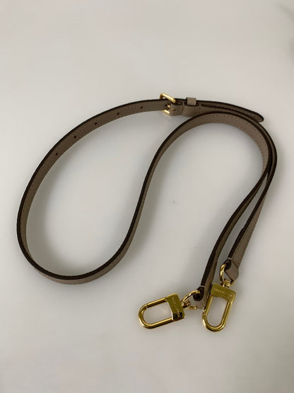 【中古美品】【レディース】 LOUIS VUITTON ルイ・ヴィトン オンザゴーPM バイカラー モノグラム アンプラント M45779 トートバッグ カバン 179-250722-yn-01-min カラー：トゥルトレール クレーム 万代Net店