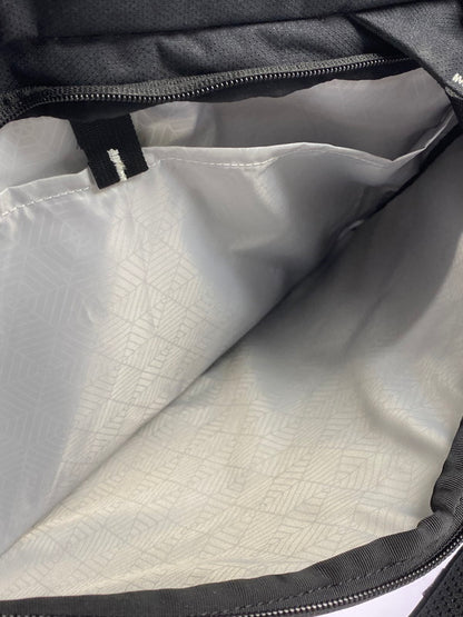 【中古品】【メンズ/レディース】 GREGORY グレゴリー COMPASS 30　リュック 109453-1052 コンパス30 バックパック リュックサック 188-250727-em-06-min カラー：ブラック 万代Net店