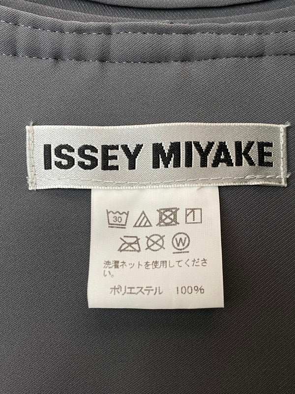 【中古品】【レディース】 ISSEY MIYAKE イッセイミヤケ IM02FD637 銀タグ プリーツロングジャケット 168-250721-ks-46-min サイズ：2 カラー：グレー 万代Net店