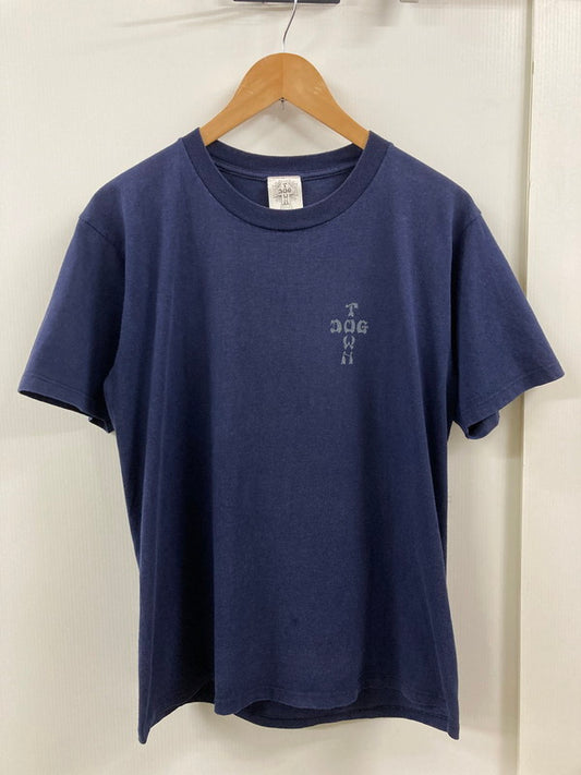 【中古品】【メンズ】 DOGTOWN ドッグタウン 90S ERIC DRESSEN TEE 90年代 エリック・ドレッセン Tシャツ トップス スケボー 146-250728-em-02-min サイズ：Ｍ カラー：ネイビー 万代Net店