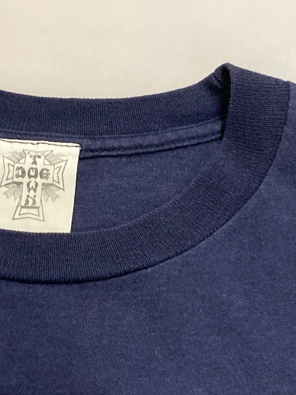【中古品】【メンズ】 DOGTOWN ドッグタウン 90S ERIC DRESSEN TEE 90年代 エリック・ドレッセン Tシャツ トップス スケボー 146-250728-em-02-min サイズ：Ｍ カラー：ネイビー 万代Net店