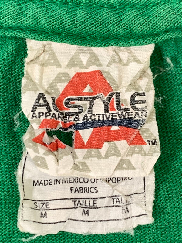 【現状渡し品】【メンズ】 ALSTYLE アルスタイル タキシード PRINT TEE Tシャツ トップス 146-250727-ks-32-min サイズ：M カラー：グリーン 万代Net店