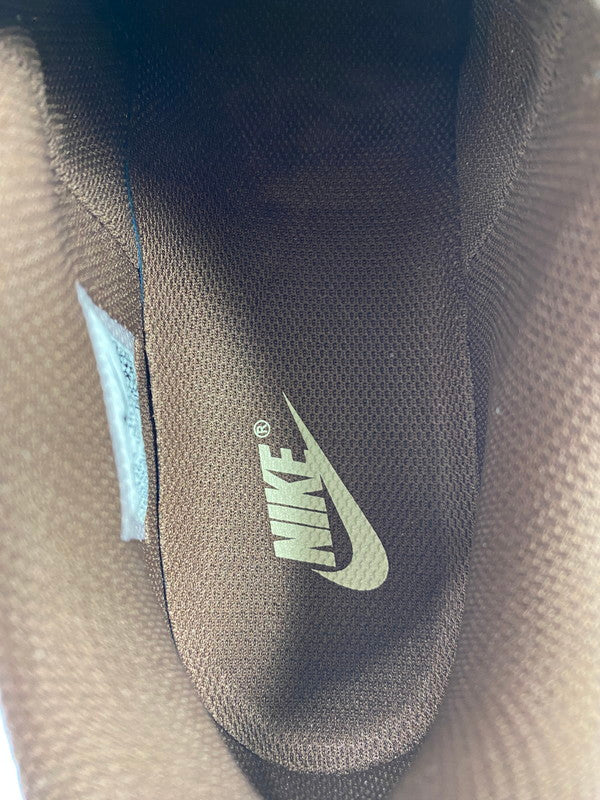 【未使用品】【メンズ/レディース】 NIKE ナイキ ×TRAVIS SCOTT トラヴィススコット ZOOM FIELD JAXX WHITE AND LIGHT CHOCOLATE 靴 シューズ スニーカー 160-250731-AS-9-min サイズ：26.5cm カラー：WHITE/LT CHOCOLATE-WHITE 万代Net店