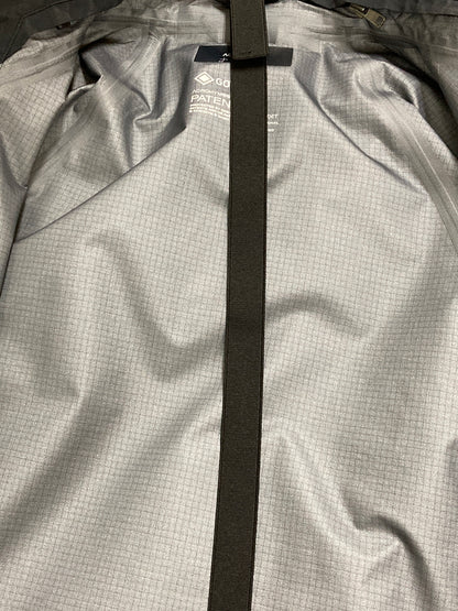 【中古品】【メンズ】 ACRONYM アクロニウム GORE-TEX PRO JACKET J96-GT ゴアテック プロ ジャケット アウター 141-250805-jt-30-min サイズ：S カラー：ブラック 万代Net店