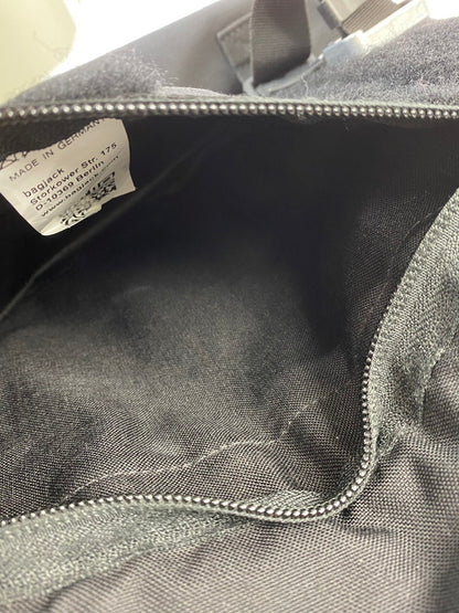 【中古品】【メンズ】 BAGJACK バッグジャック KINKY COBRA BSHOP 別注　MESSENGER BAG キンキー コブラ バックル メッセンジャーバッグ 188-250808-jt-15-min カラー：ブラック 万代Net店