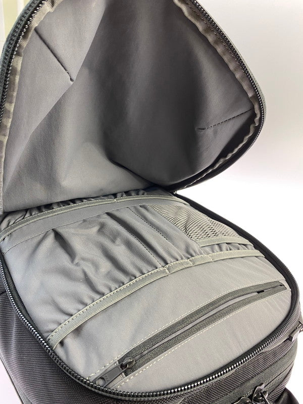 【中古品】【メンズ】 AER エアー DAY PACK 2 WORLD COLLECTION AIR BACKPACK 31009 デイパック 2 ワールド コレクション エアーバックパック 188-250808-jt-18-min カラー：ブラック 万代Net店