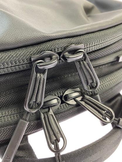 【中古品】【メンズ】 AER エアー DAY PACK 2 WORLD COLLECTION AIR BACKPACK 31009 デイパック 2 ワールド コレクション エアーバックパック 188-250808-jt-18-min カラー：ブラック 万代Net店