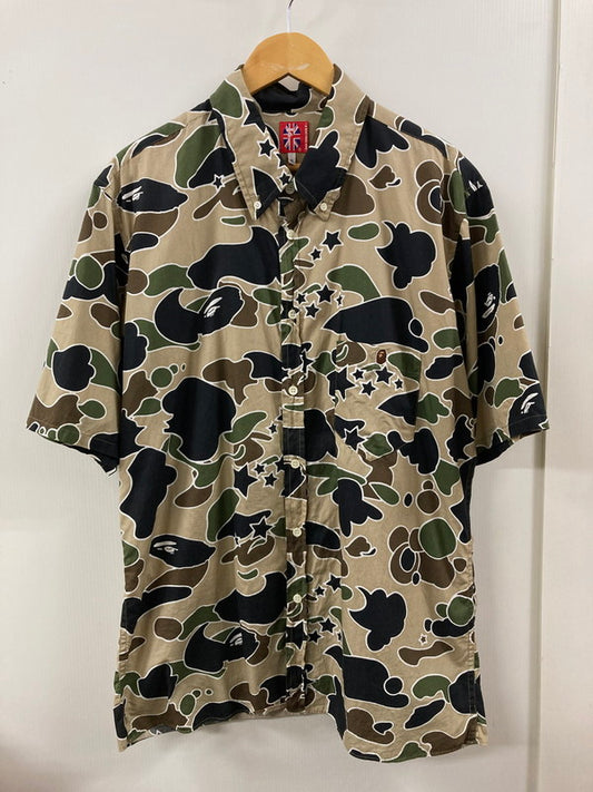 【中古品】【メンズ】 A BATHING APE アベイシングエイプ BAPE CAMO S S SHIRT ショートスリーブ ボタンダウン 142-250817-AS-13-min サイズ：XL カラー：カモフラージュ 万代Net店
