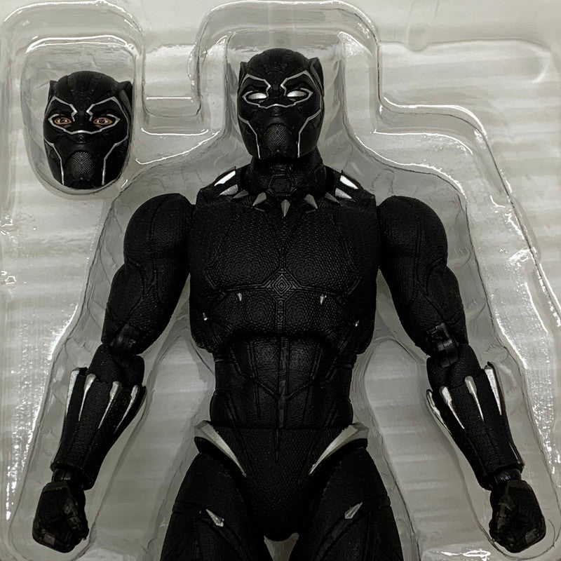 【中古品】 S.H.Figuarts ブラックパンサー　(アベンジャーズ インフィニティ・ウォー) 魂ウェブ商店 フィギュア アメコミ バンダイ 055-260407-em-29-min 万代Net店