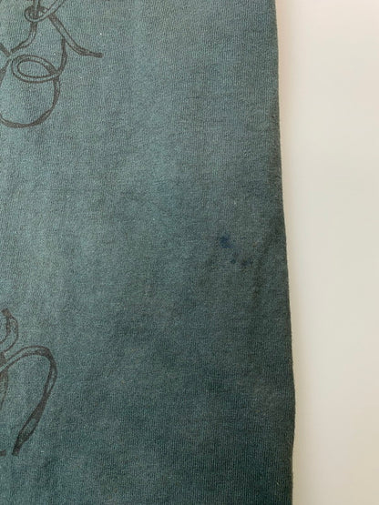 【現状渡し品】【メンズ】 STUSSY ステューシー S/S SKULL CROSS BONE PRINT TEE スカルプリント ショートスリーブTシャツ 半袖Tシャツ トップス 142-251125-yn-22-min サイズ：S カラー：ダークブルーグレー 万代Net店