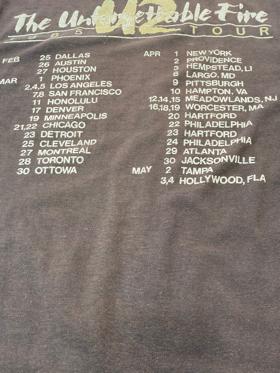 【中古品】【メンズ】 U2 80's THE UNFORGETTABLE FIRE TOUR TEE ショートスリーブ プリントTシャツ 半袖Tシャツ トップス 146-250818-yn-02-min カラー：ブラウン 万代Net店