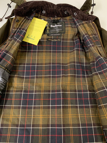 【中古品】【メンズ】 Barbour バーブァー CLASSIC BEAUFORT CLASSIC SYLKOIL HOOD クラシック ビューフォート クラシック シルコイル フード アウター 144-250821-yn-10-min サイズ：38 カラー：オリーブ 万代Net店