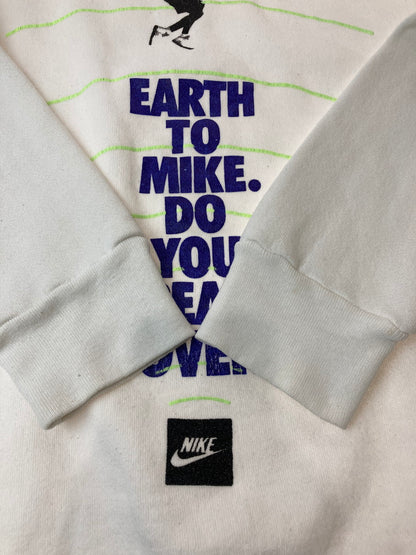 【中古品】【メンズ】 NIKE ナイキ 90'S EARTH TO MIKE SWEATSHIRT スウェット トレーナー 146-250817-AS-40-min サイズ：L カラー：ホワイト 万代Net店