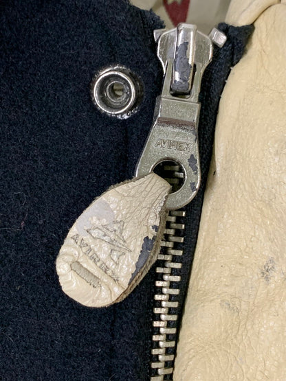 【現状渡し品】【メンズ】 AVIREX アヴィレックス LEATHER STADIUM JACKET レザー切替 スタジアムジャケット アウター 145-250821-yn-12-min サイズ：L カラー：ブラック 万代Net店