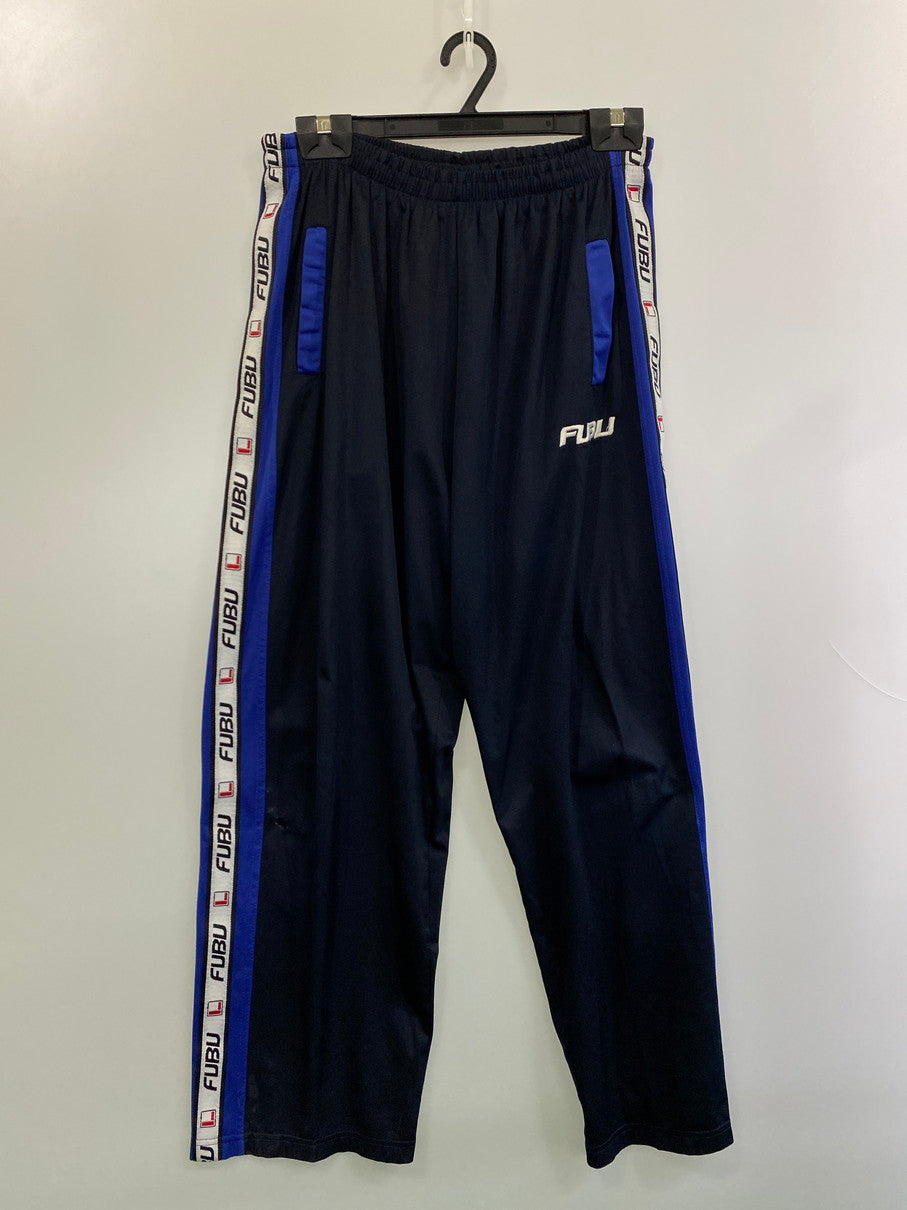 【現状渡し品】【メンズ】 FUBU フブ TRACK JACKET ＆ TRACK PANTS JERSEY SET-UP トラックジャケット & トラックパンツ ジャージ セットアップ トップス ボトムス 146-251021-kk-66-min サイズ：XL カラー：ネイビー 万代Net店