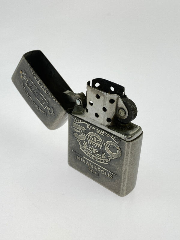 【中古品】【メンズ】 ZIPPO ジッポ INDY500 インディ500 日本開催記念 1997年製 ライター 206-250821-yn-30-min カラー：シルバー 万代Net店