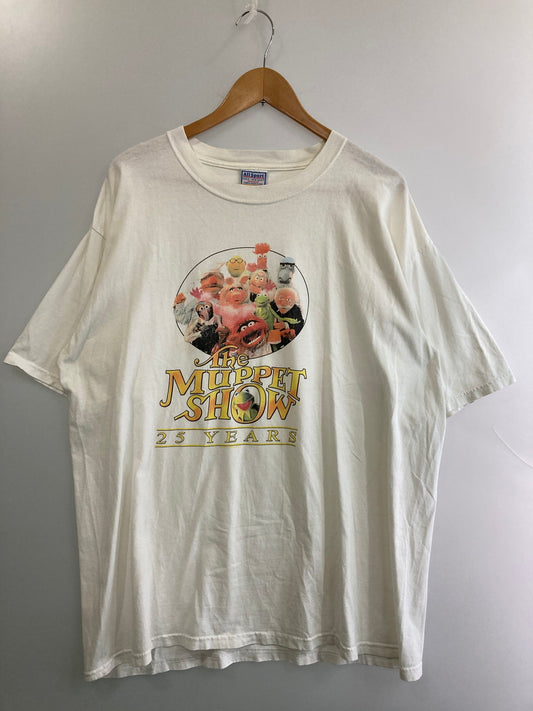 【中古品】【メンズ】 THE MUPPET SHOW マペット・ショー 2002 25TH ANNIVERSARY T‐SHIRT アニバーサリー Tシャツ トップス 146-250816-ks-20-min サイズ：XL カラー：ホワイト 万代Net店