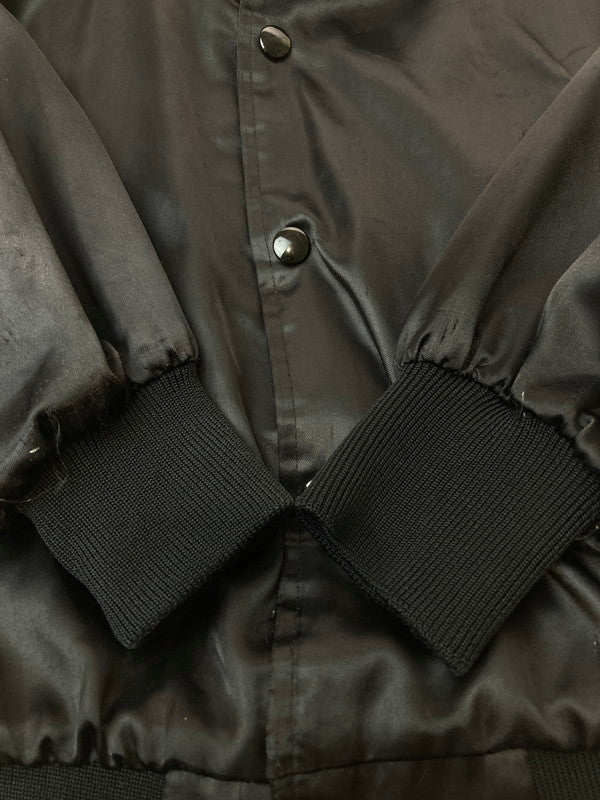 【現状渡し品】【メンズ】 D.A.R.E 90S NYLON STADIUM JACKET ナイロンスタジアムジャケット 146-251116-zi-13-min サイズ：S カラー：ブラック 万代Net店