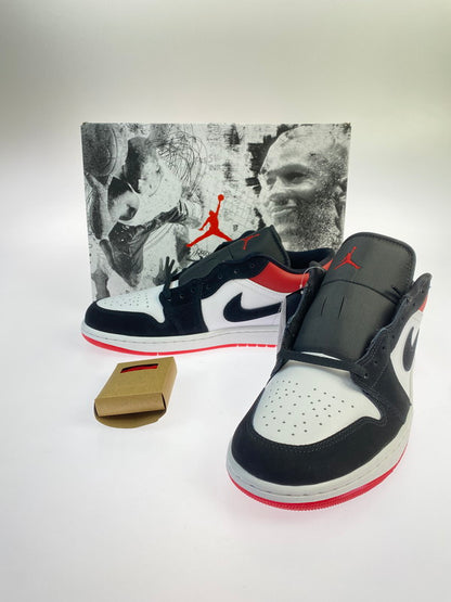 【中古美品】【メンズ】 NIKE ナイキ IB8971-106 AIR JORDAN 1 LOW SE 靴 シューズ スニーカー SNEAKERS 160-250820-ks-14-min サイズ：28cm カラー：WHITE/BLACK‐VARSITY RED 万代Net店