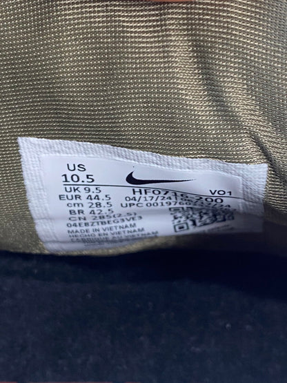 【中古美品】【メンズ】 NIKE ナイキ ×FAZE CLAN HF0716-200 LEBRON NXXT GEN AMPD FAZE EP 靴 シューズ スニーカー SNEAKERS 160-250820-ks-19-min サイズ：28.5cm カラー：LIGHT CREAM/BLACK‐MEDIUM OLIVE 万代Net店