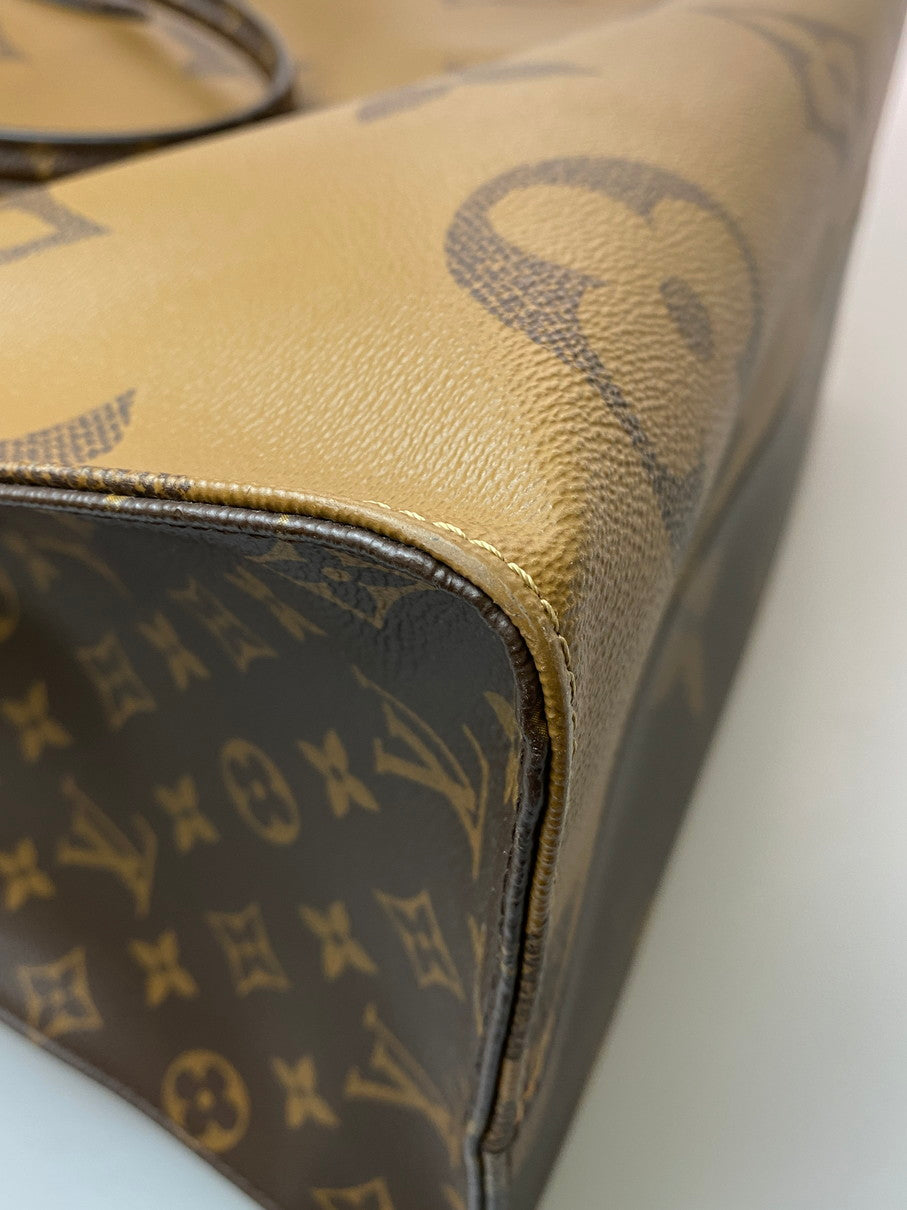 【中古品】【メンズ/レディース】 LOUIS VUITTON ルイ・ヴィトン モノグラム ジャイアント リバース オンザゴーGM M45320 ショルダー バッグ RFID確認済 179-250822-em-29-min カラー：ブラウン系（モノグラム） 万代Net店