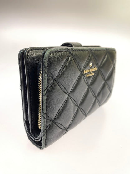 【中古品】【メンズ/レディース】 Kate Spade ケイトスペード KG424 V9M MEDIUM COMPARTMENT BIFOLD WALLET 財布 200-250821-ks-15-min カラー：ブラック 万代Net店