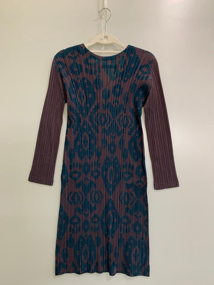 【中古品】【レディース】 PLEATS PLEASE プリーツプリーズ ISSEY MIYAKE イッセイミヤケ 幾何学模様 Vネックワンピース PP51-JH533 レディース 168-250829-em-42-min サイズ：3 カラー：ブラウン/グリーン系 万代Net店