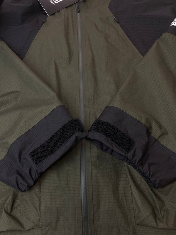 【中古品】【メンズ】 THE NORTH FACE x UNDERCOVER SOUKUU HIKE MOUNTAIN JACKET ザノースフェイス アンダーカバー マウンテンライトジャケット ライトアウター 144-250823-yn-23-min サイズ：M カラー：FRSTNTGN/TNFBLACK 万代Net店