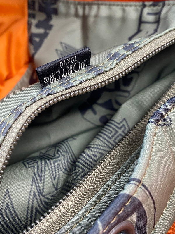 【中古品】【メンズ/レディース】 HYSTERIC GLAMOUR ヒステリックグラマー × PORTER ポーター RUCKSACK リュックサック バックパック カバン デイパック 188-250912-em-08-min カラー：モスグリーン系 万代Net店