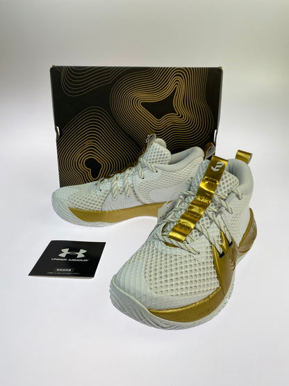 【未使用品】【メンズ/レディース】 UNDER ARMOUR アンダーアーマー 3023086-105 EMBIID ONE WHITE GOLD 靴 シューズ スニーカー 163-250831-AS-10-min サイズ：25.5cm カラー：ホワイト/ゴールド 万代Net店